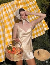 Staying Crisp in the Heat: The Ultimate Guide to Summer Sleepwear Fabrics