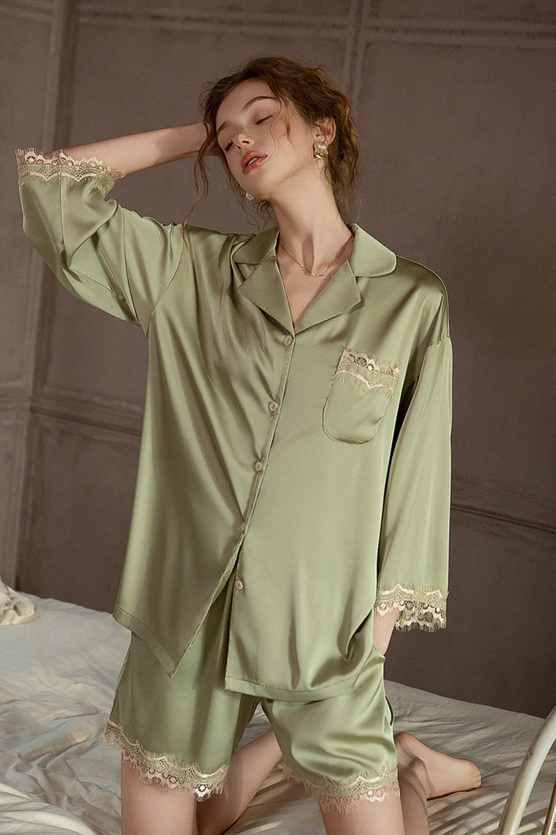 Green Lace-Trimmed 3/4 Sleeve Silk Set