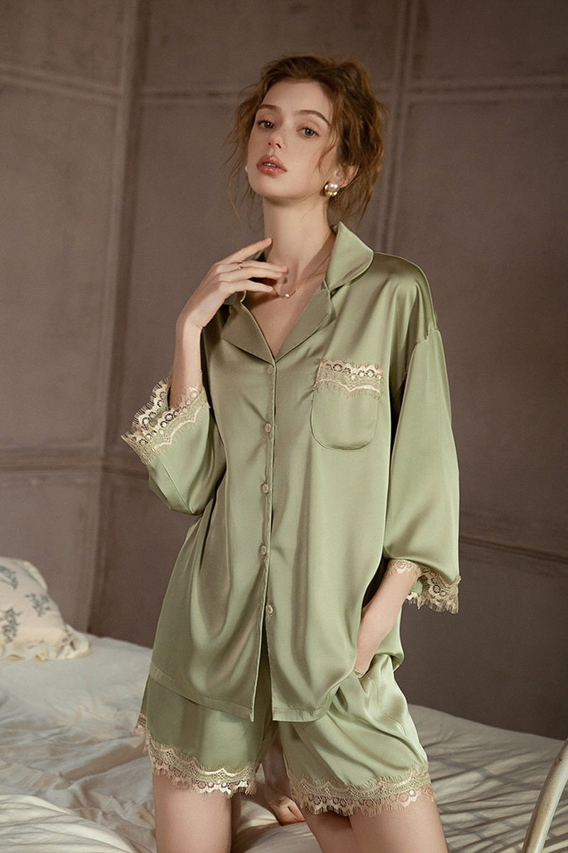 Green Lace-Trimmed 3/4 Sleeve Silk Set