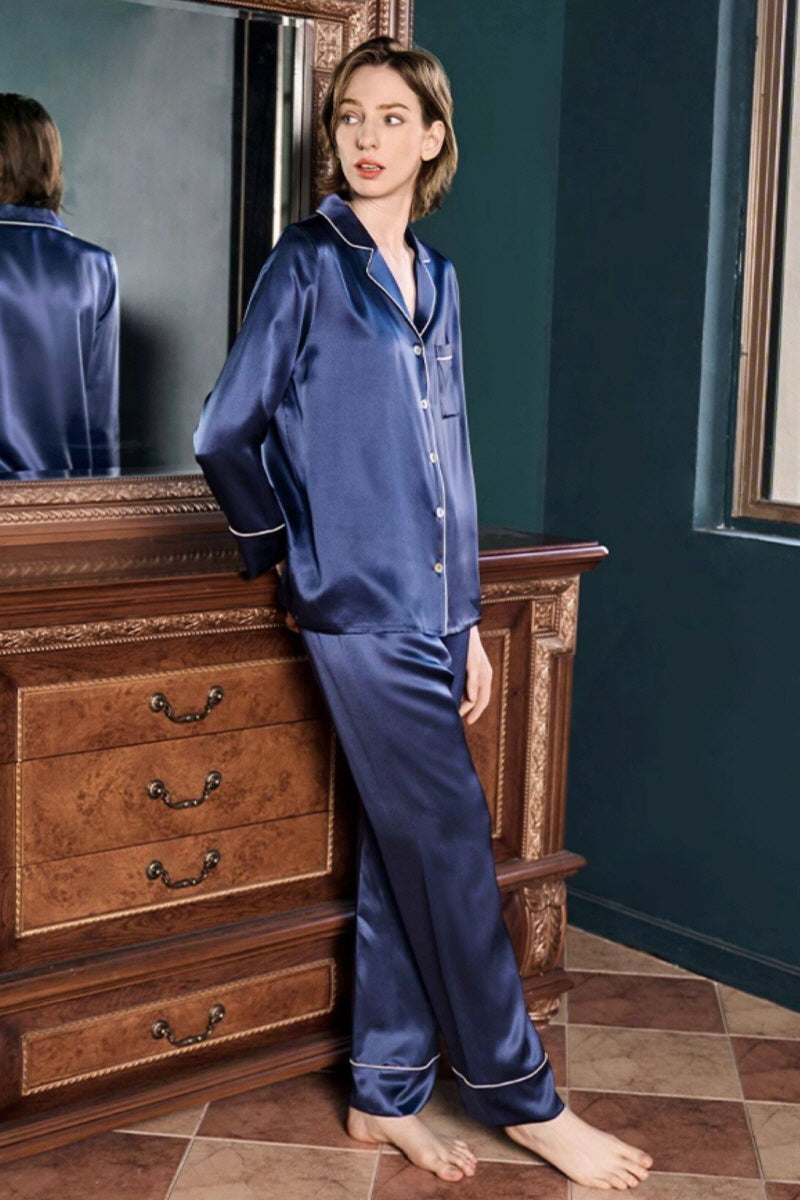 Velvet Gloss Silk Sleepwear
