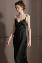 Black Midnight Chantilly Maxi Slip