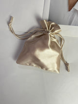 Velvet Gloss Silk Drawstring Pouch